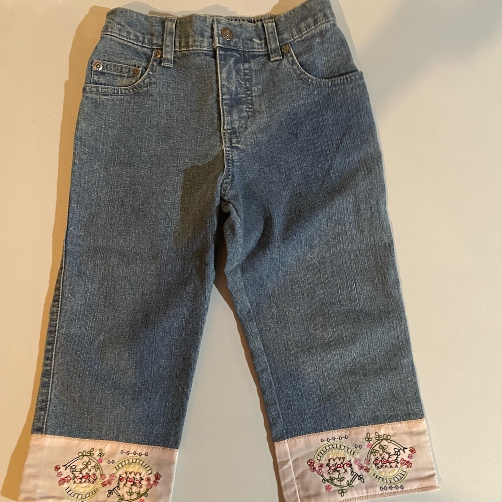Lee Blue and Pink Floral Cuff Jeans 10 NWOT